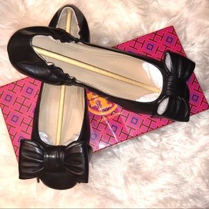NWT Tory Burch Divine Bow Driver Leather Ballet